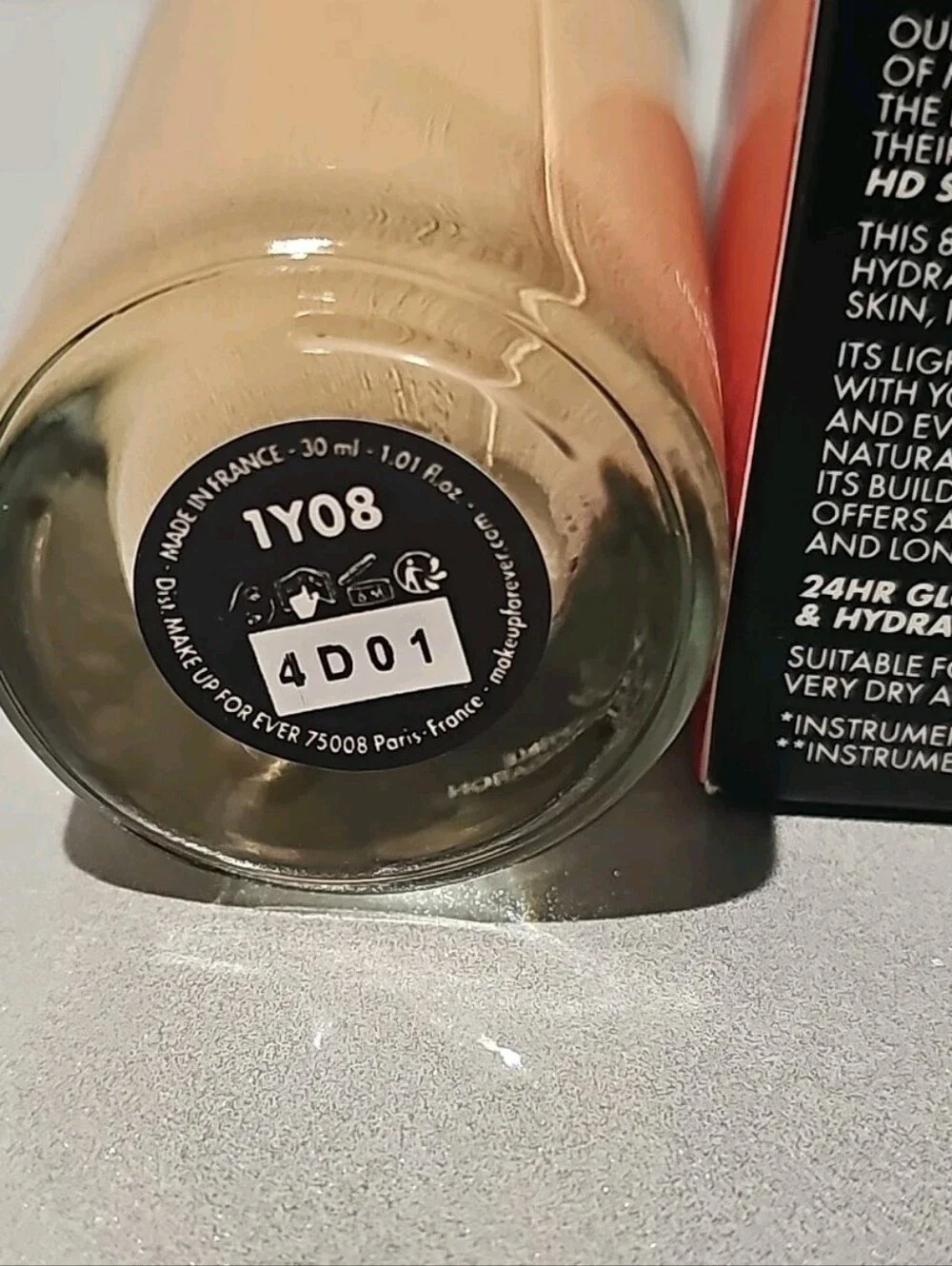 1Y08 - MAKE UP FOR EVER HD Skin Hydra Glow Foundation 30ml